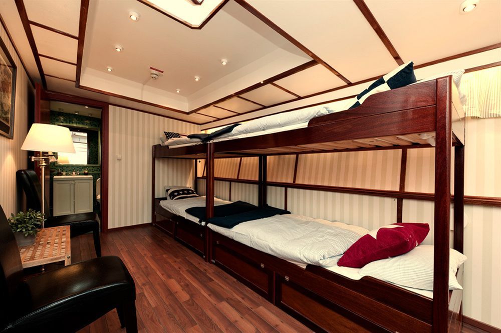 Hotell M/S Monika Stockholm Buitenkant foto